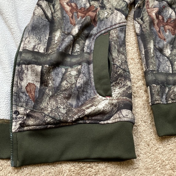 Cold Gear Camo Zip Up Hoodie - Picture 2 of 3